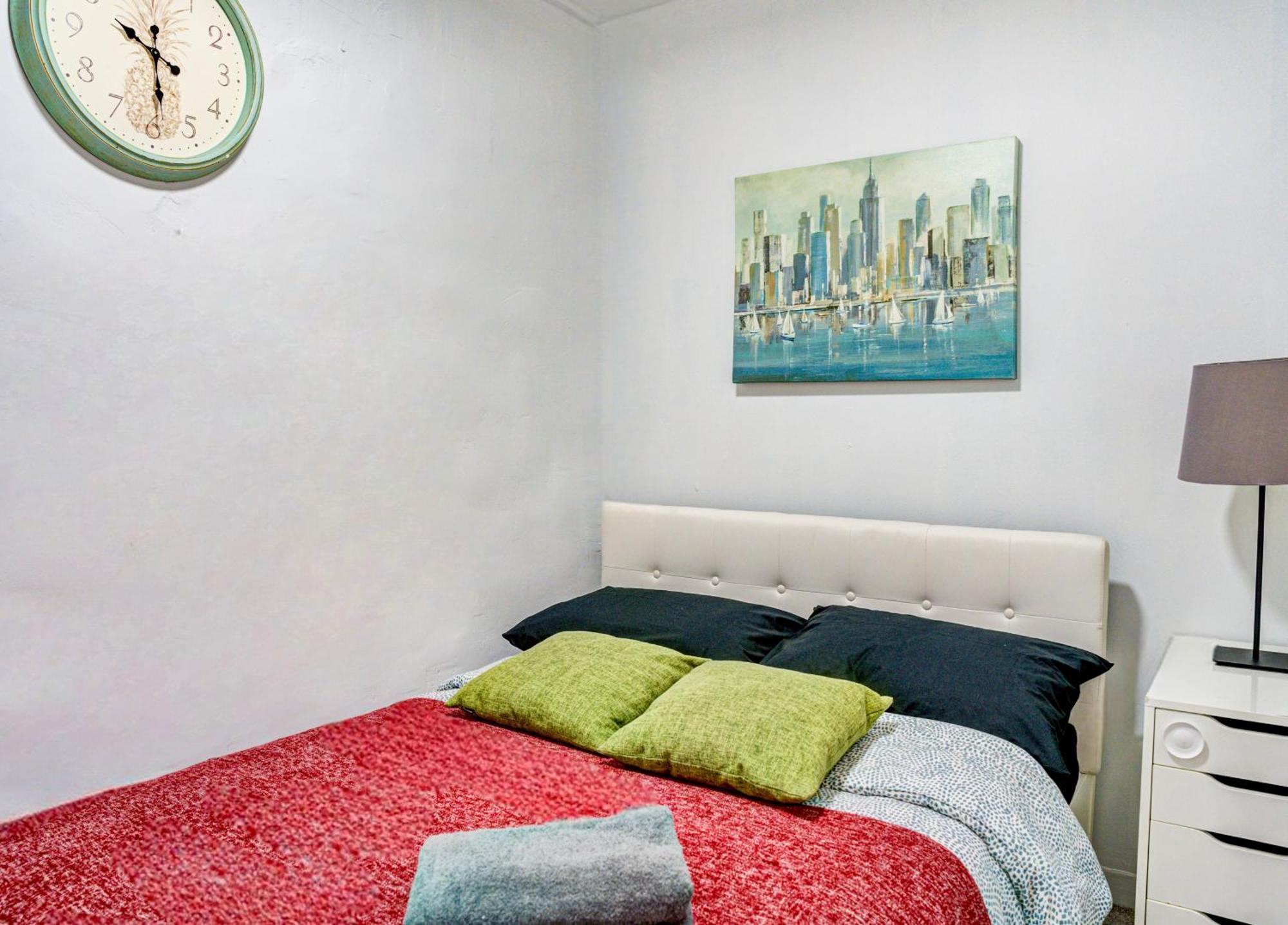 3 Bedroom Gorgeous Suit In Hells Kitchen 뉴욕 외부 사진